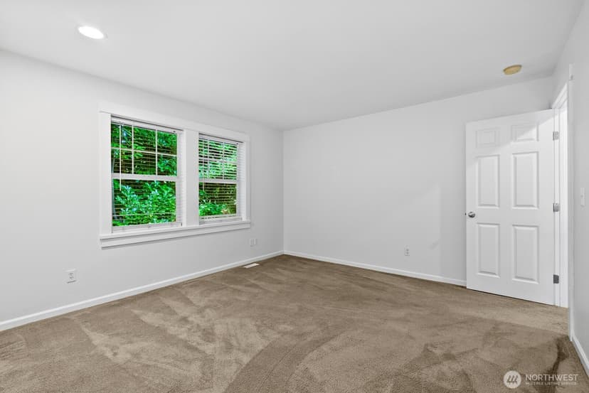 Property photo for 10220 NE Yaquina Avenue, Bainbridge Island photo 27