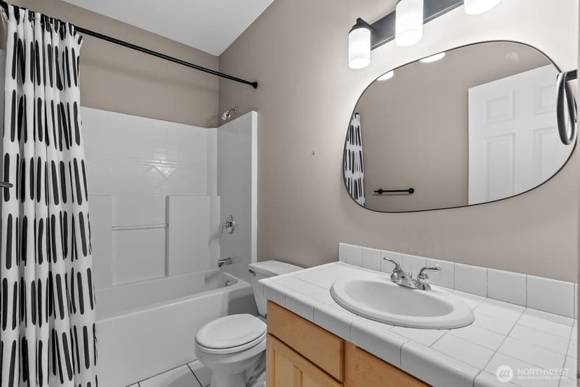 Property photo for 10220 NE Yaquina Avenue, Bainbridge Island photo 22