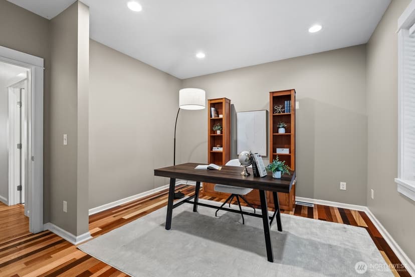 Property photo for 10220 NE Yaquina Avenue, Bainbridge Island photo 23