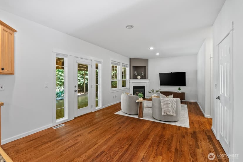 Property photo for 10220 NE Yaquina Avenue, Bainbridge Island photo 18