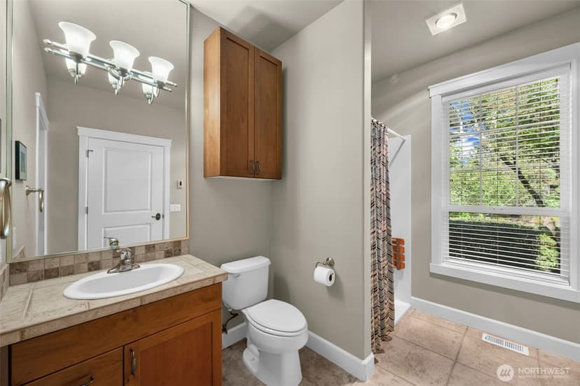 Property photo for 23530 257th Avenue SE, Maple Valley photo 18
