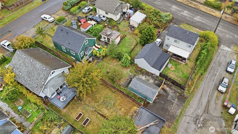 Property photo for 3707 E B Street, Tacoma photo 8