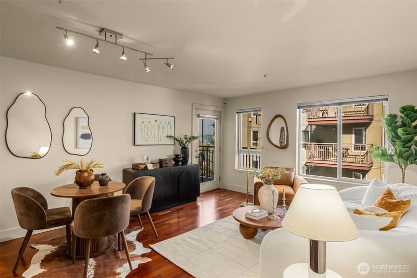 Property photo for 1711 E Olive Way #413, Seattle photo 4