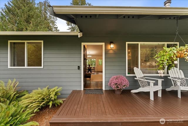 Property photo for 11704 11th Street Ct E, Edgewood photo 4