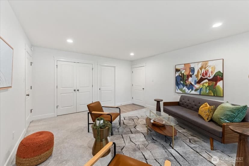 Property photo for 11704 11th Street Ct E, Edgewood photo 14