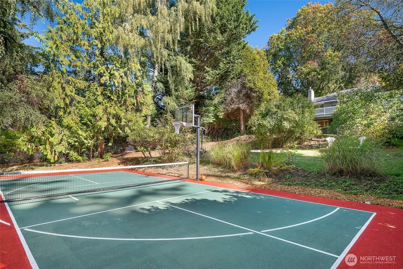 Property photo for 11825 8th Avenue NW, Seattle photo 2