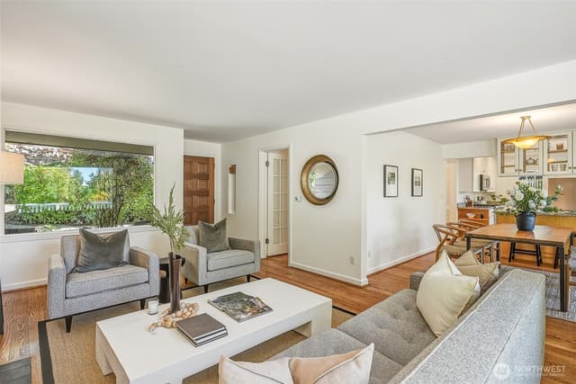 Property photo for 11825 8th Avenue NW, Seattle photo 5