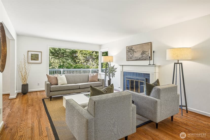 Property photo for 11825 8th Avenue NW, Seattle photo 8