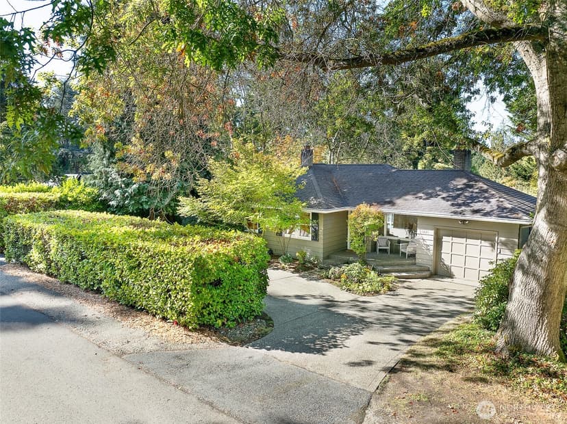 Property photo for 11825 8th Avenue NW, Seattle photo 38