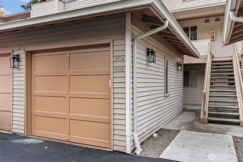 Property photo for 4701 NW Walgren Drive #204, Silverdale photo 2