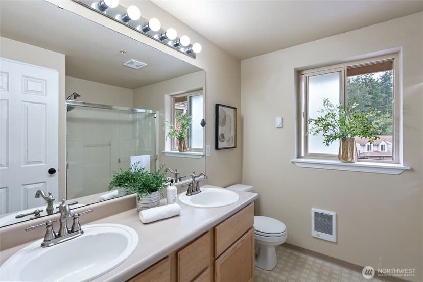 Property photo for 4701 NW Walgren Drive #204, Silverdale photo 13