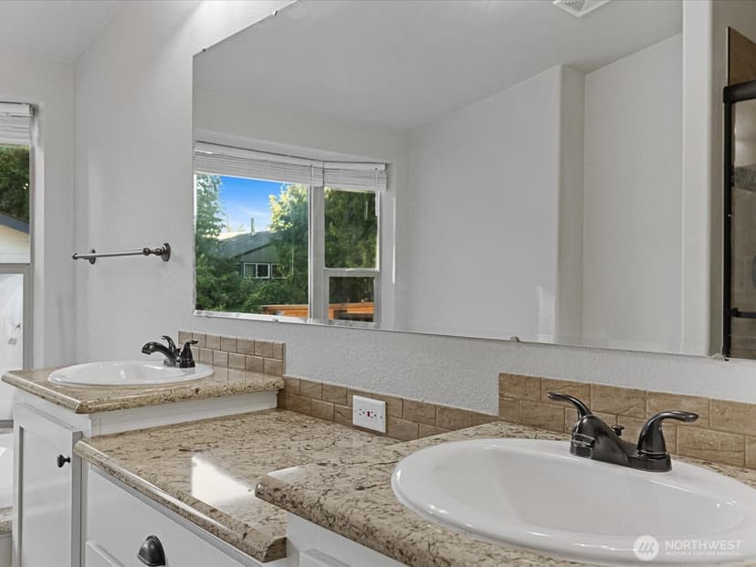 Property photo for 7883 San Juan Ave, Clinton photo 22