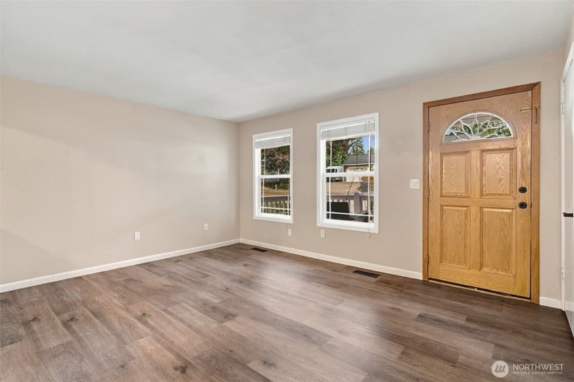 Property photo for 15706 97th Avenue Ct E, Puyallup photo 10