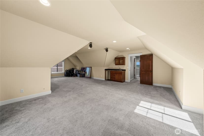 Property photo for 16619 139th Avenue E, Puyallup photo 28