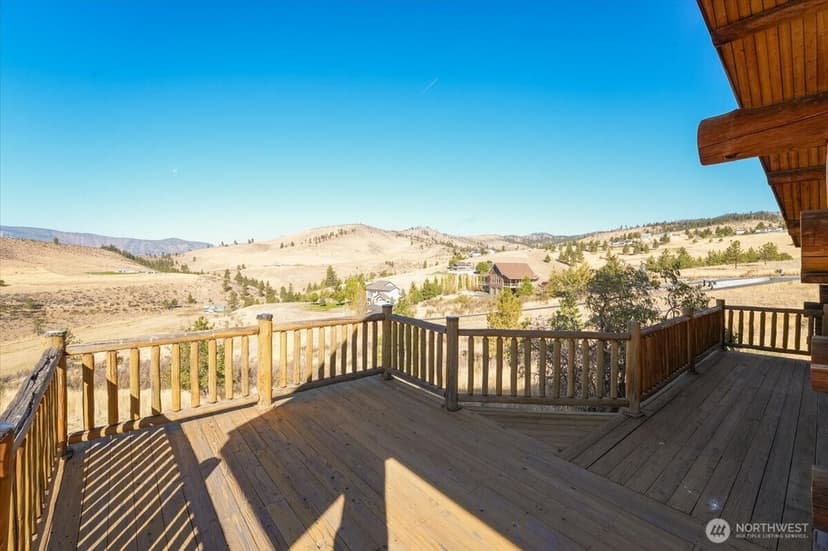 Property photo for 595 Chelan Trails Road, Manson photo 11