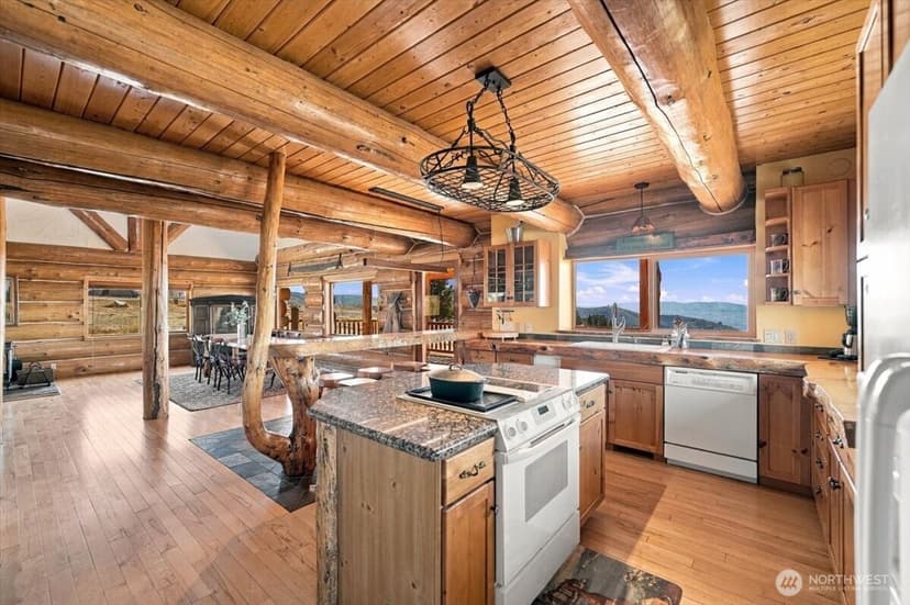 Property photo for 595 Chelan Trails Road, Manson photo 15