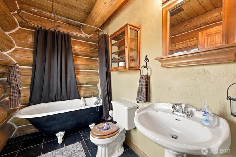 Property photo for 595 Chelan Trails Road, Manson photo 27