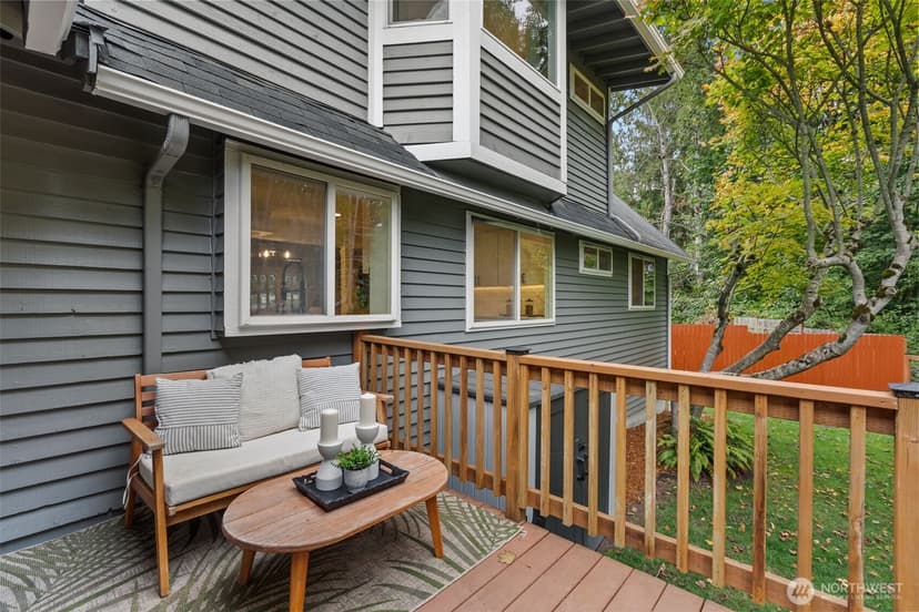Property photo for 606 164th Place SE, Bothell photo 28