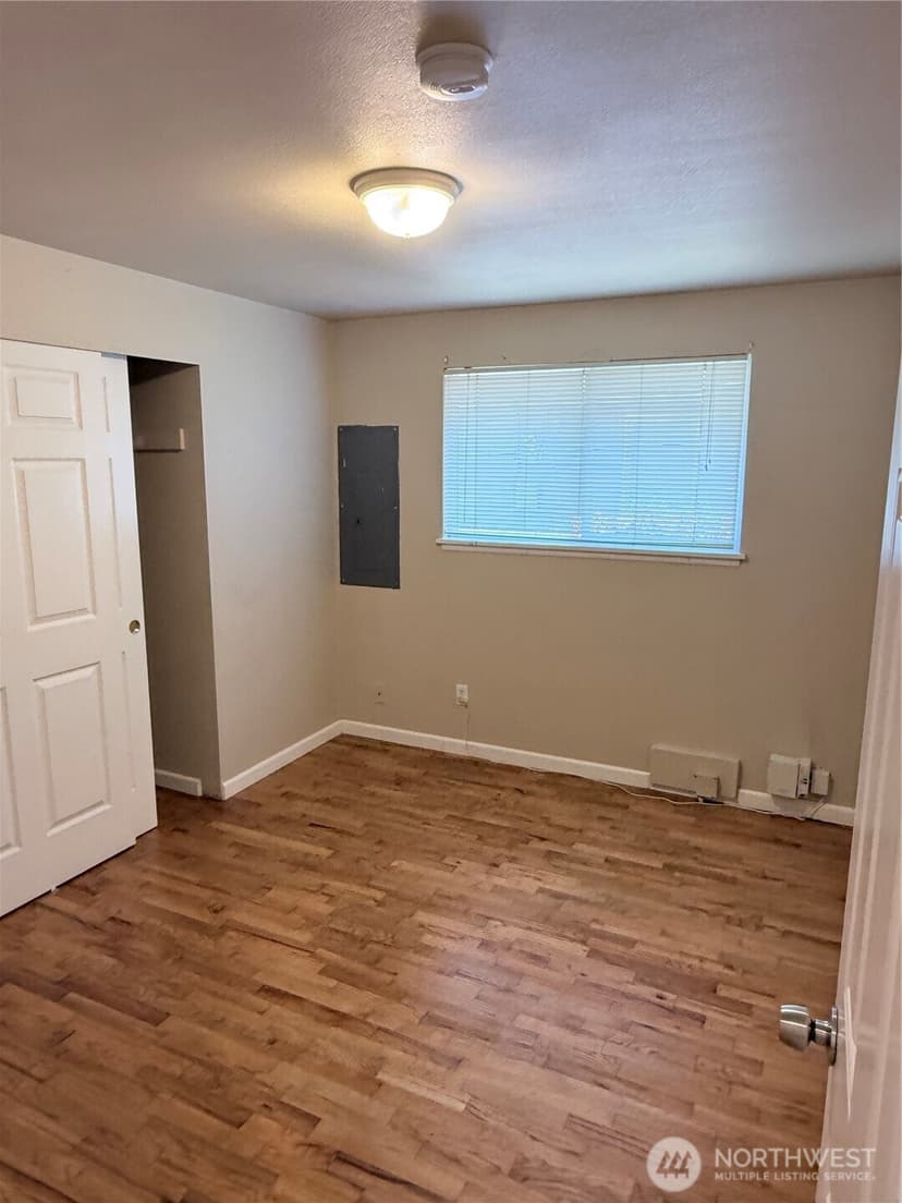 Property photo for 5622 202nd Street SW, Lynnwood photo 12
