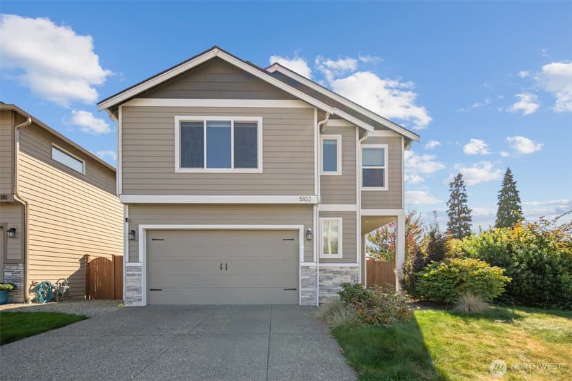 Property photo for 5102 82nd Pl NE, Marysville photo 2
