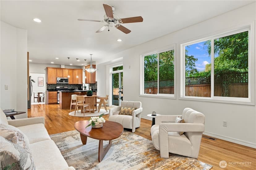 Property photo for 7924 NE 184th Street, Kenmore photo 3