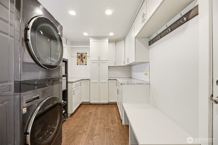 Property photo for 24724 43rd Avenue S, Kent photo 18