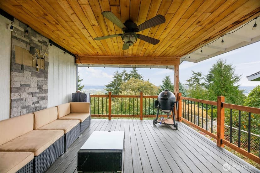 Property photo for 24724 43rd Avenue S, Kent photo 16