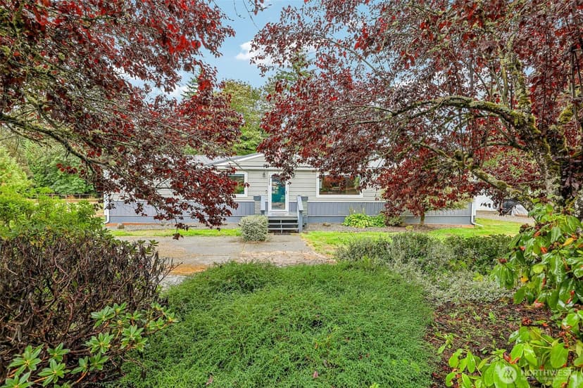 Property photo for 17229 SE Lake Moneysmith Road, Auburn photo 3