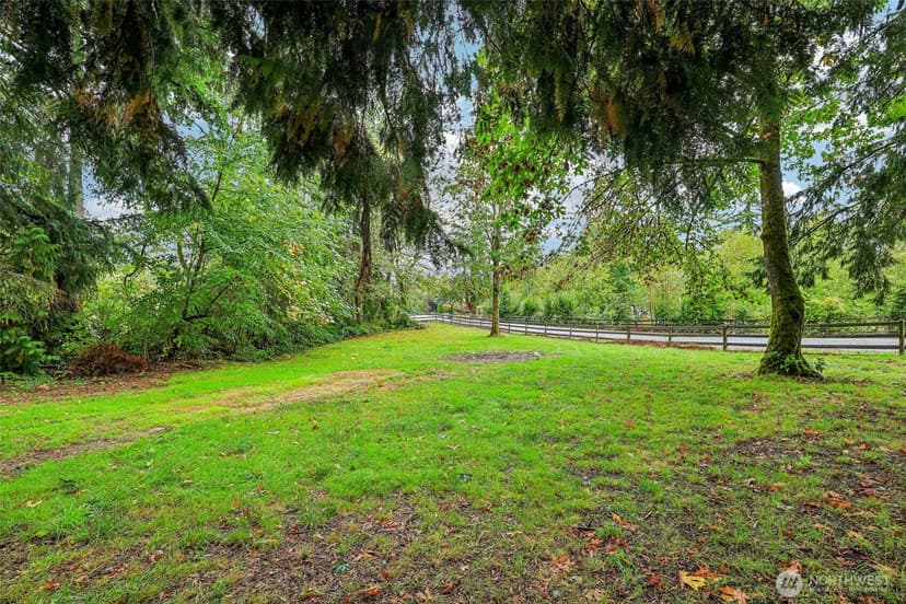 Property photo for 17229 SE Lake Moneysmith Road, Auburn photo 37