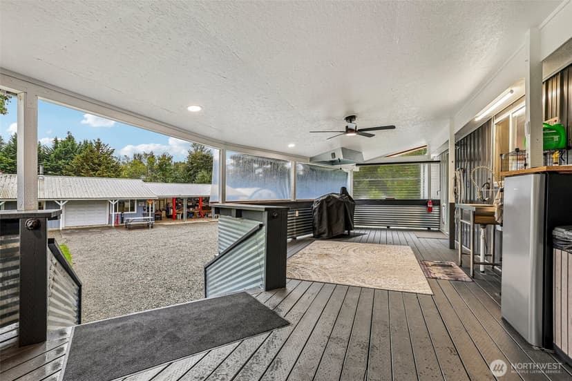 Property photo for 17229 SE Lake Moneysmith Road, Auburn photo 31