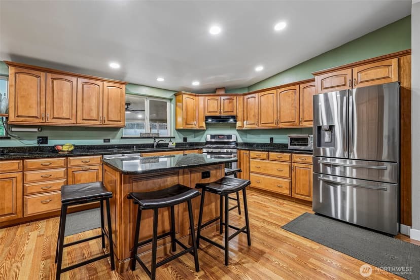 Property photo for 17229 SE Lake Moneysmith Road, Auburn photo 14