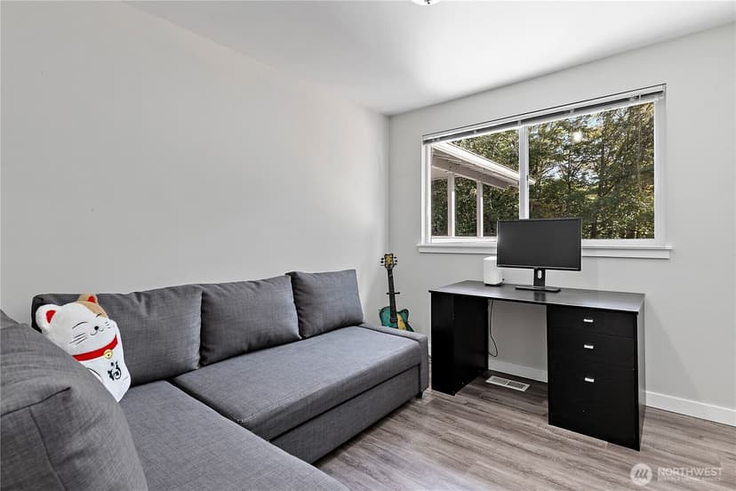 Property photo for 16012 133rd Place SE, Renton photo 13