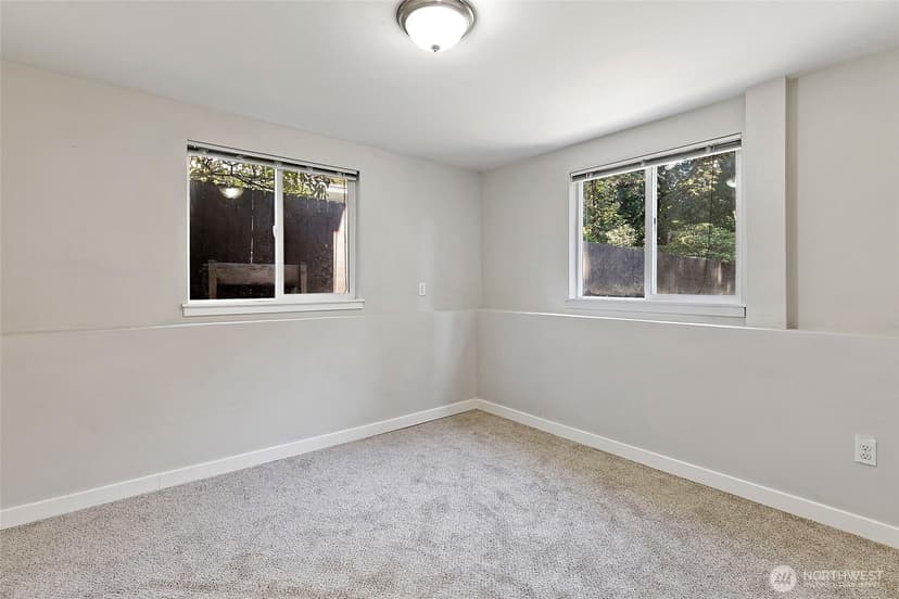 Property photo for 16012 133rd Place SE, Renton photo 23
