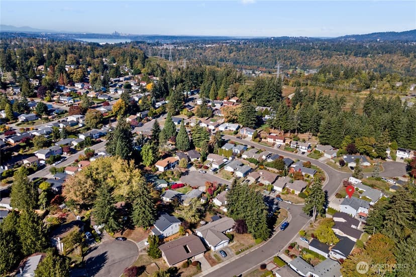 Property photo for 16012 133rd Place SE, Renton photo 34