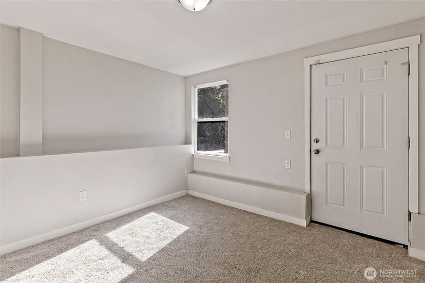Property photo for 16012 133rd Place SE, Renton photo 24