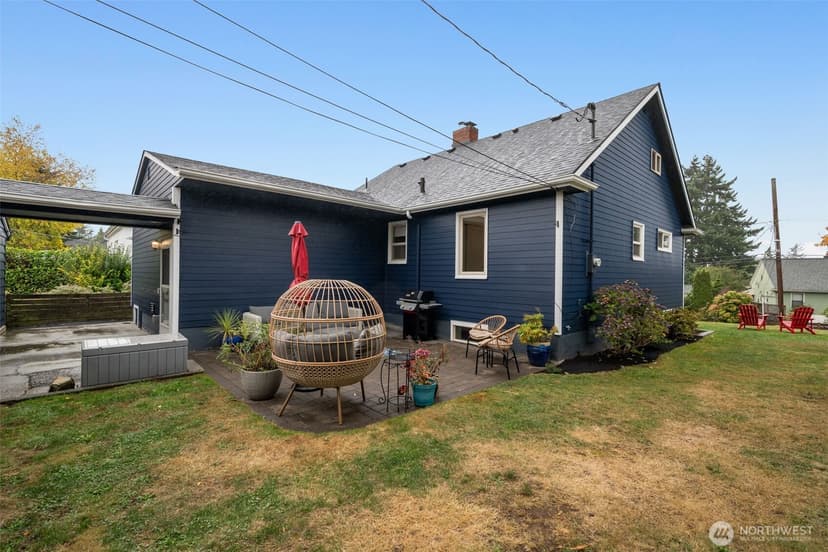 Property photo for 12242 Palatine Avenue N, Seattle photo 36