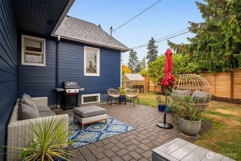 Property photo for 12242 Palatine Avenue N, Seattle photo 34