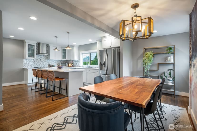Property photo for 12242 Palatine Avenue N, Seattle photo 14