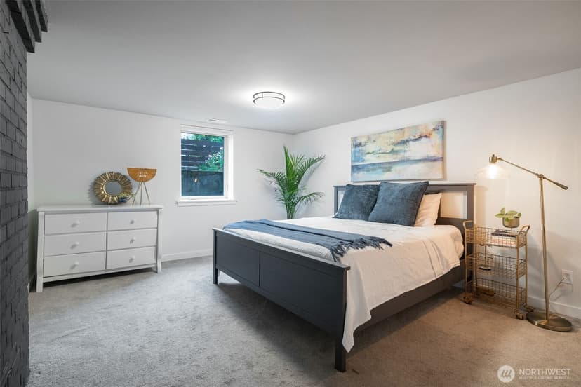 Property photo for 12242 Palatine Avenue N, Seattle photo 31