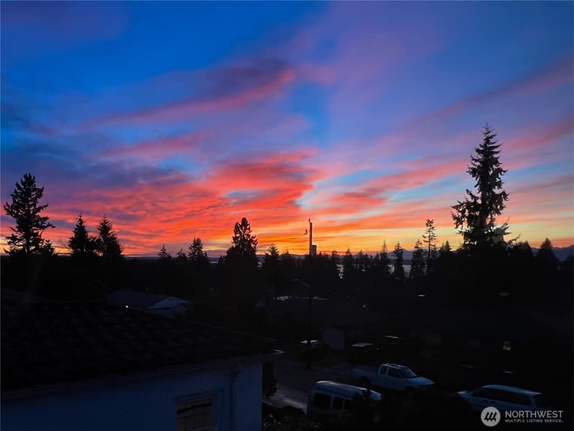 Property photo for 12242 Palatine Avenue N, Seattle photo 10
