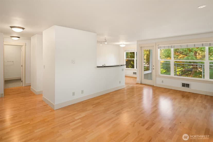 Property photo for 22910 90th Avenue W #D303, Edmonds photo 10