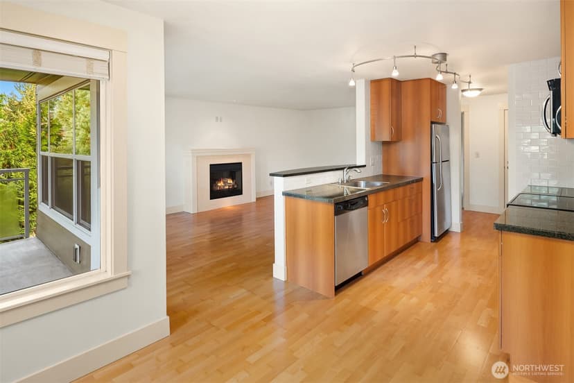 Property photo for 22910 90th Avenue W #D303, Edmonds photo 17