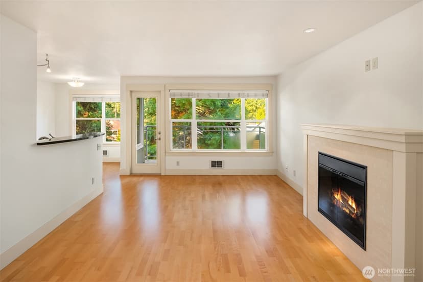 Property photo for 22910 90th Avenue W #D303, Edmonds photo 7