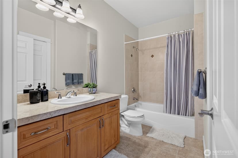 Property photo for 1854 NW 195th Street #309, Shoreline photo 7