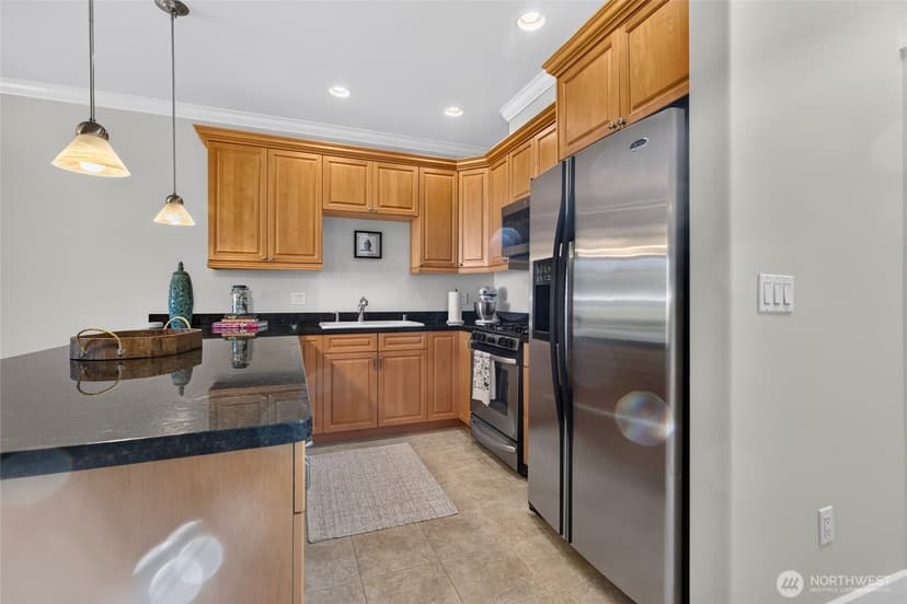 Property photo for 1854 NW 195th Street #309, Shoreline photo 9