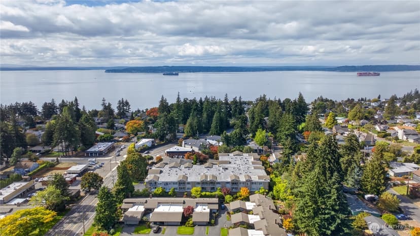 Property photo for 1854 NW 195th Street #309, Shoreline photo 2