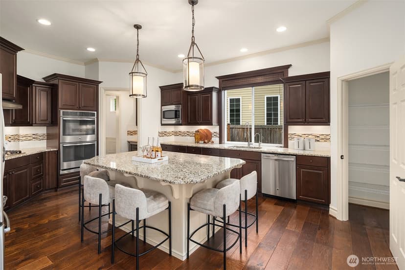 Property photo for 1610 273rd Place SE, Sammamish photo 11