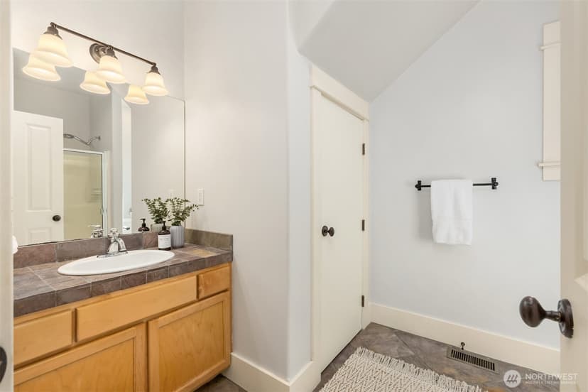 Property photo for 9536 NE North Town Loop, Bainbridge Island photo 21