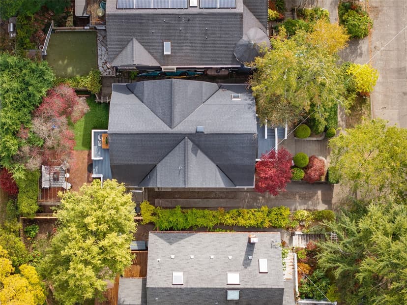 Property photo for 7516 Sunnyside Avenue N, Seattle photo 35
