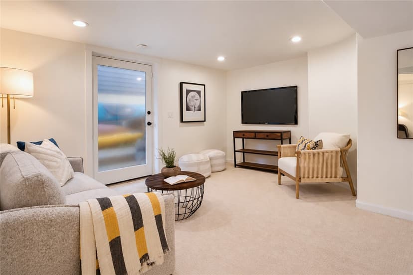 Property photo for 7516 Sunnyside Avenue N, Seattle photo 22